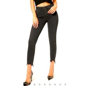Good American Black GOOD LEGS CROP CHEWED HEM